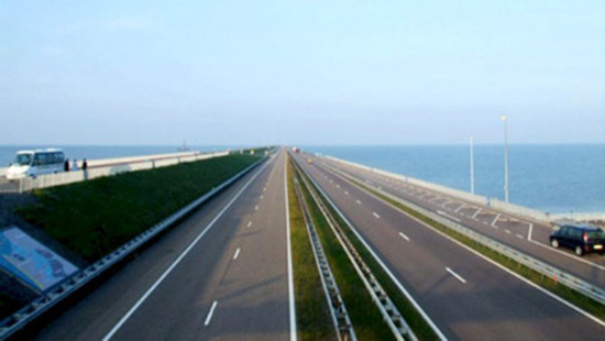 Bộ GTVT đồng tình đề xuất xây dựng đường cao tốc ven biển
