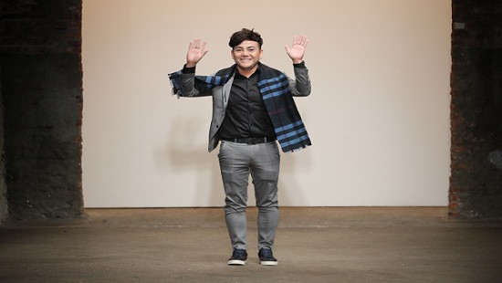 Nhà thiết kế Việt duy nhất tại New York Fashion Week được báo Mỹ phỏng vấn