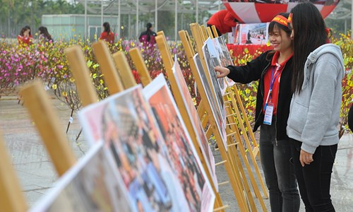 30.000 người tham dự, hơn 10.000 đơn vị máu thu được từ lễ hội Xuân Hồng 2017