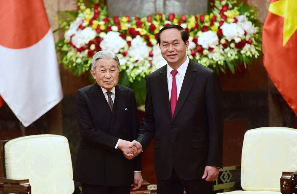 Chủ tịch nước đón và hội kiến với Nhà vua Nhật Bản Akihito