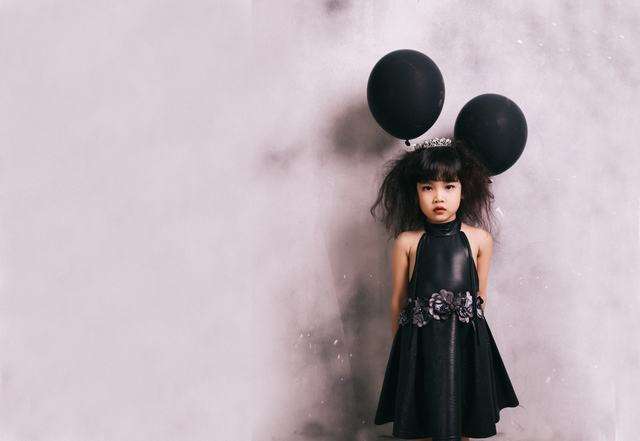 Đẳng cấp fashionista nhí 4 tuổi đất Hà thành hứa hẹn tỏa sáng tại VNJFW 2017