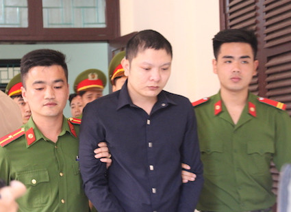 Hoãn phiên xử tài xế taxi sát hại nữ giám thị ở Hà Tĩnh