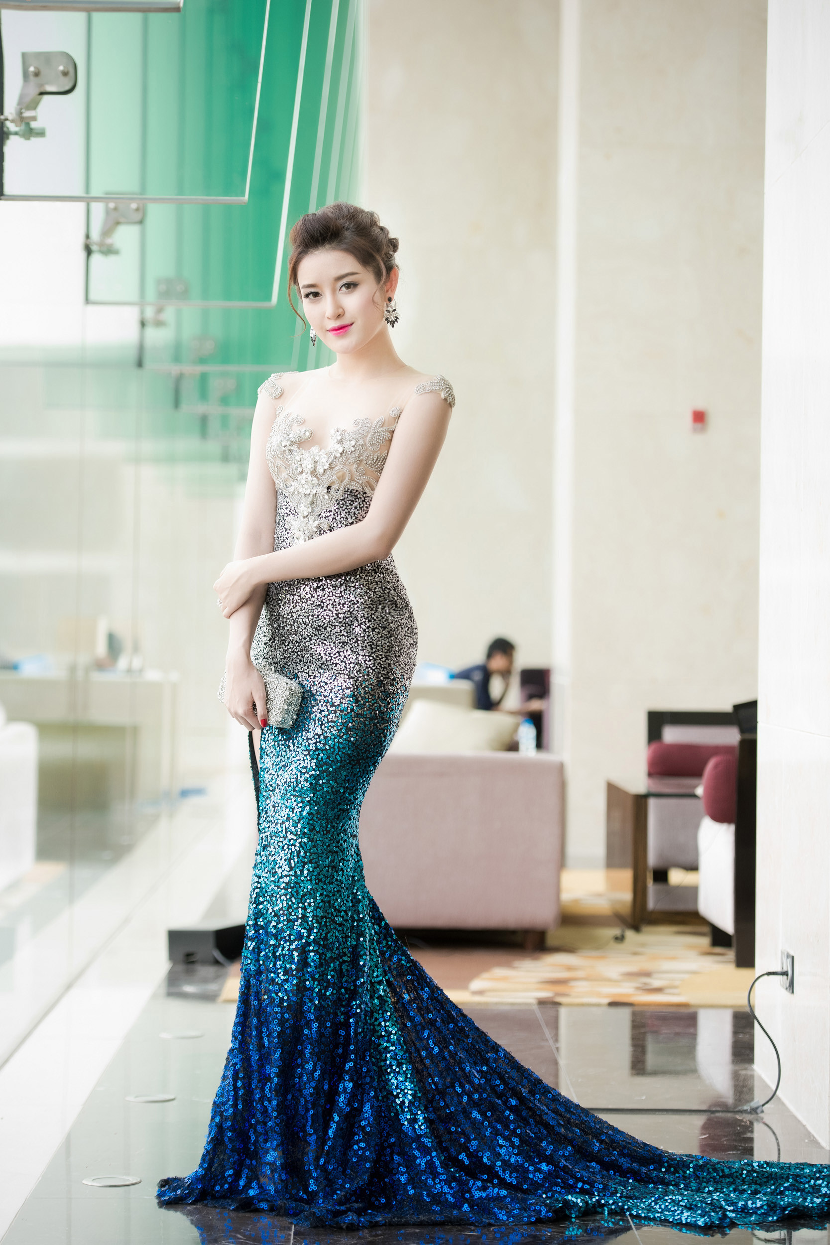Á hậu Huyền My là đại diện Việt Nam tại Hoa hậu Hòa bình Quốc tế 2017