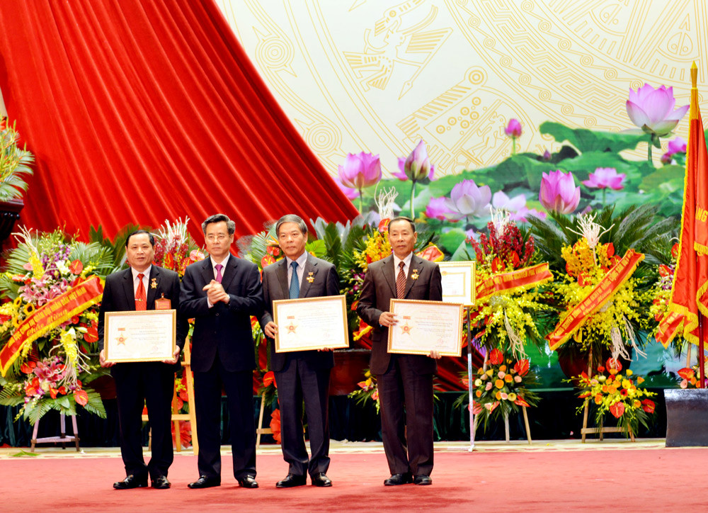 Đảng bộ Khối các cơ quan Trung ương: Vinh dự được tặng Huân chương Lao động hạng Nhất lần thứ hai