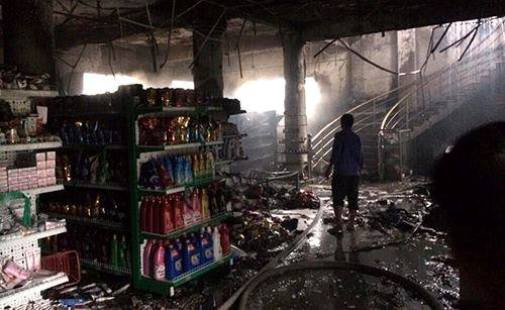 Thanh Hóa: Cháy siêu thị thiệt hại khoảng 2 tỷ đồng