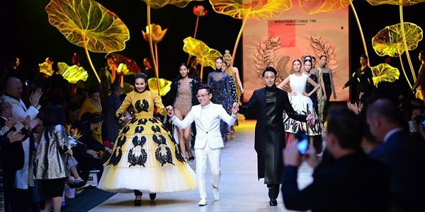 Nhà thiết kế Công Trí bất ngờ rút lui khỏi Vietnam International Fashion Week 2017