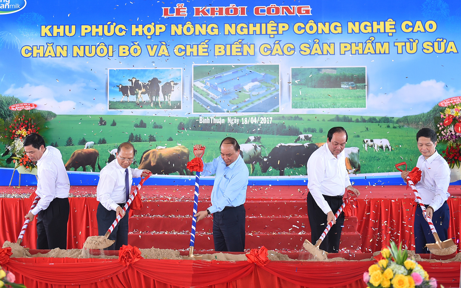 Thủ tướng Nguyễn Xuân Phúc: Bình Thuận phải vươn lên bằng '3 chân kiềng'