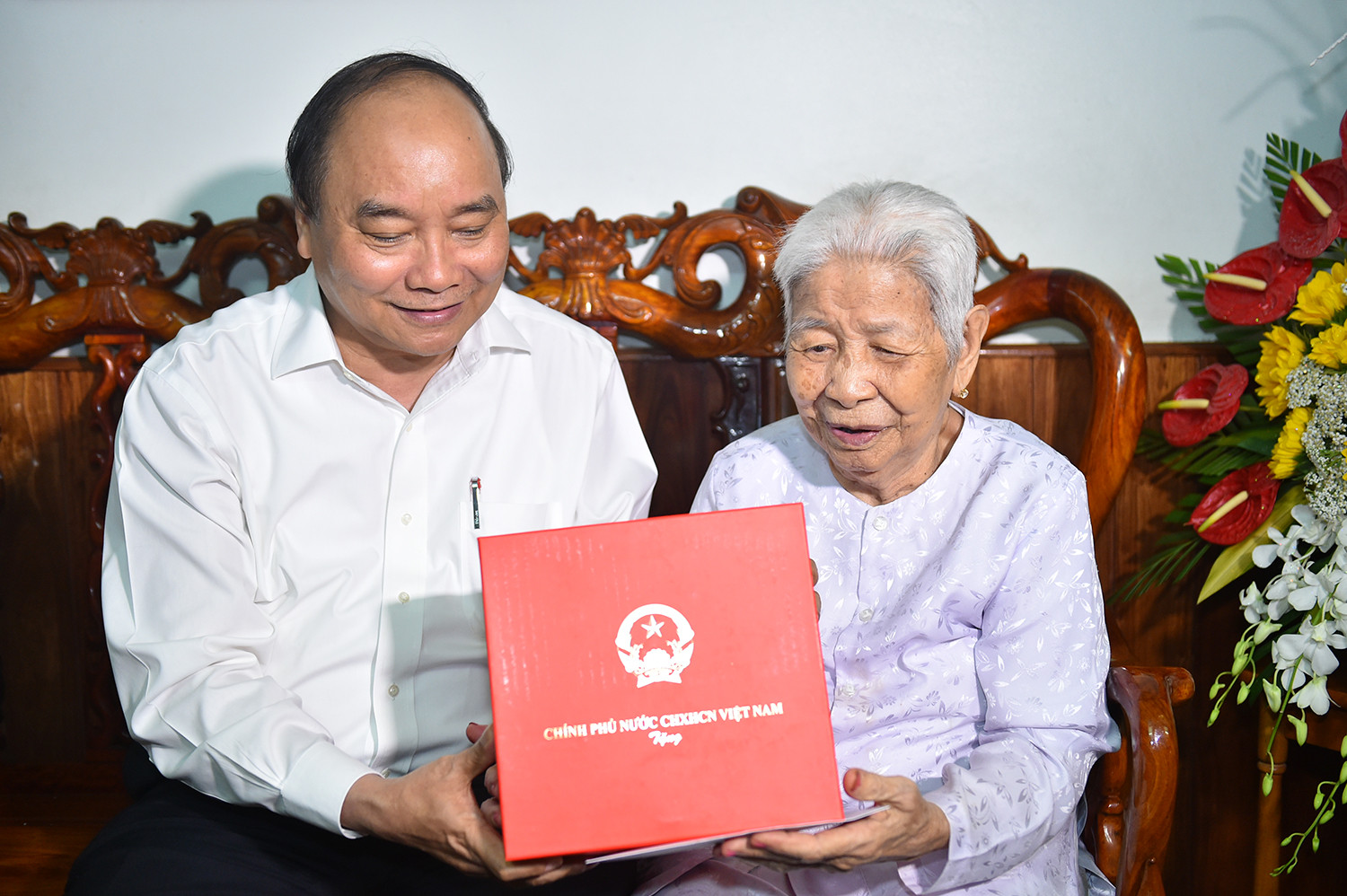 Thủ tướng Nguyễn Xuân Phúc: Bình Thuận phải vươn lên bằng '3 chân kiềng'