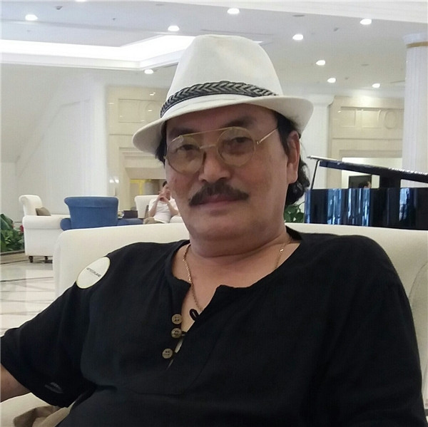 Nghệ sĩ Hoàng Thắng qua đời sau 3 tháng điều trị ung thư