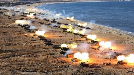 Triều Tiên khai hỏa hàng trăm khẩu pháo kỷ niệm 85 năm Ngày thành lập Quân đội