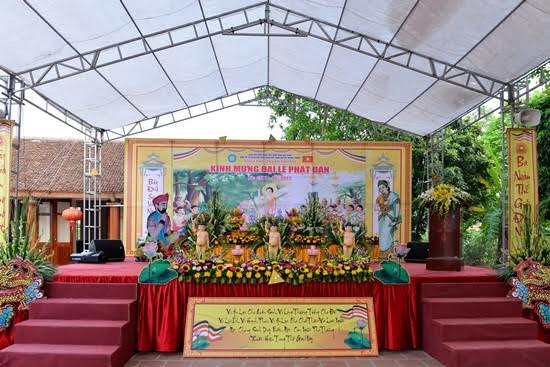 Bắc Ninh: Long trọng đại lễ Phật Đản Phật lịch 2561 tại chùa Đậu