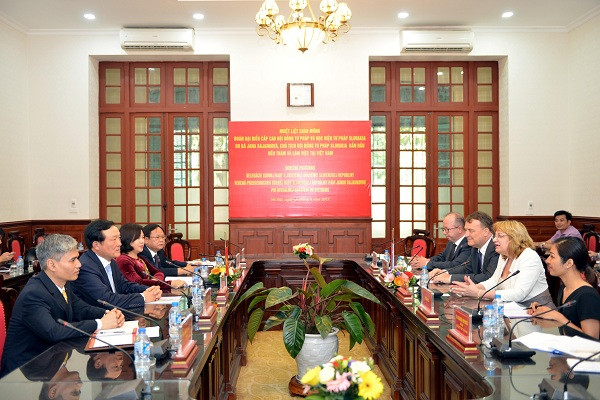 Tăng cường hợp tác giữa TANDTC Việt Nam với các cơ quan tư pháp của Slovakia