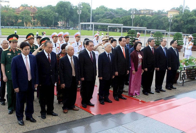 Lãnh đạo Đảng, Nhà nước vào Lăng viếng Chủ tịch Hồ Chí Minh