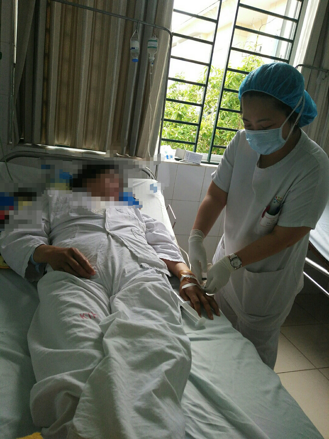 Ca nhiễm HIV lóc động mạch chủ type A đầu tiên tại Việt Nam được cứu sống