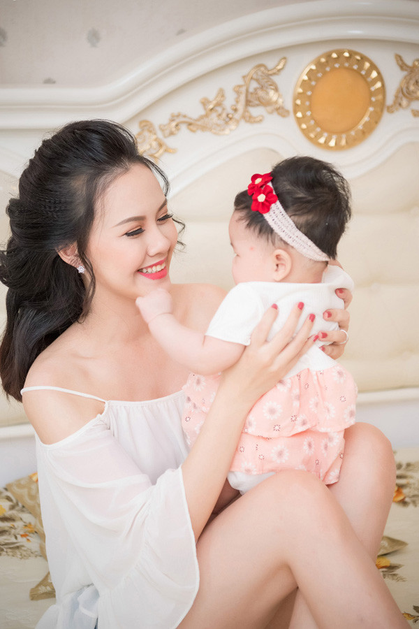 Top 5 Hoa hậu Việt Nam 2008 viên mãn khi làm mẹ
