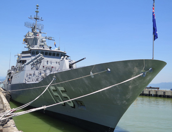 Đà Nẵng: Tàu chiến Hải quân Australia cập Cảng Tiên Sa