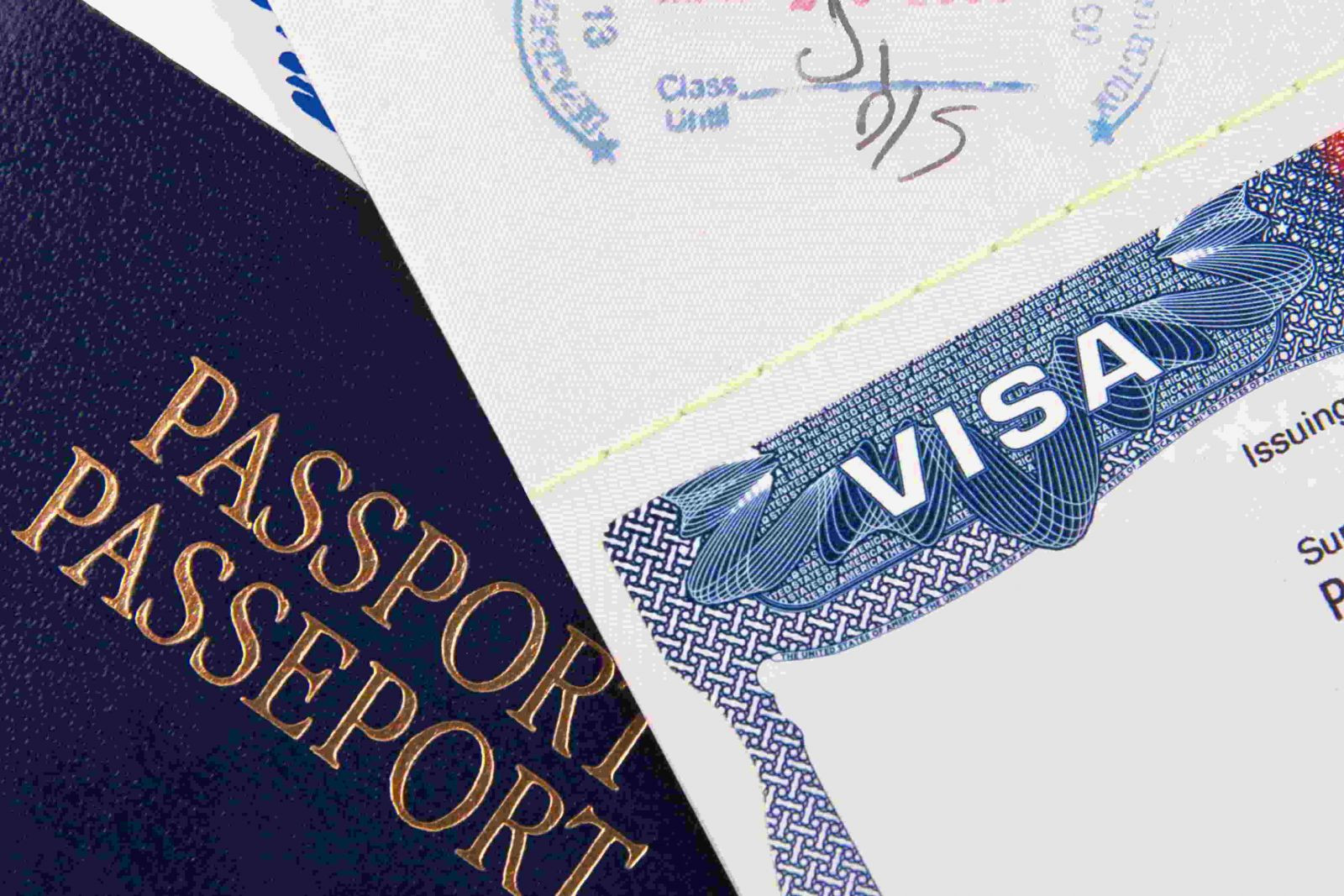 Tiếp tục miễn visa cho 5 nước Tây Âu vào Việt Nam
