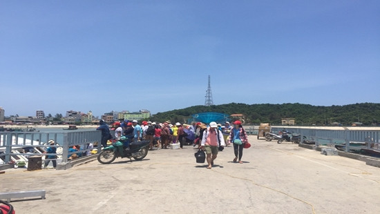Cô Tô (Quảng Ninh): Nắng nóng đỉnh điểm, người dân thiếu nước sinh hoạt