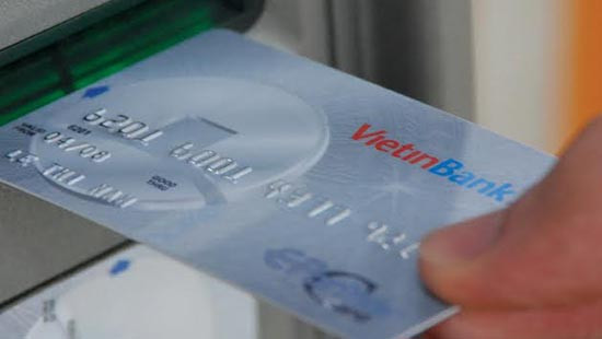 VietinBank tiếp tục chuyển đổi số tài khoản thẻ ATM của khách hàng