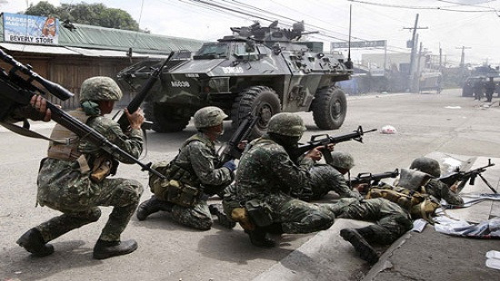 Phiến quân thân IS tích trữ đồ ăn, vũ khí quyết cố thủ tại Philippines