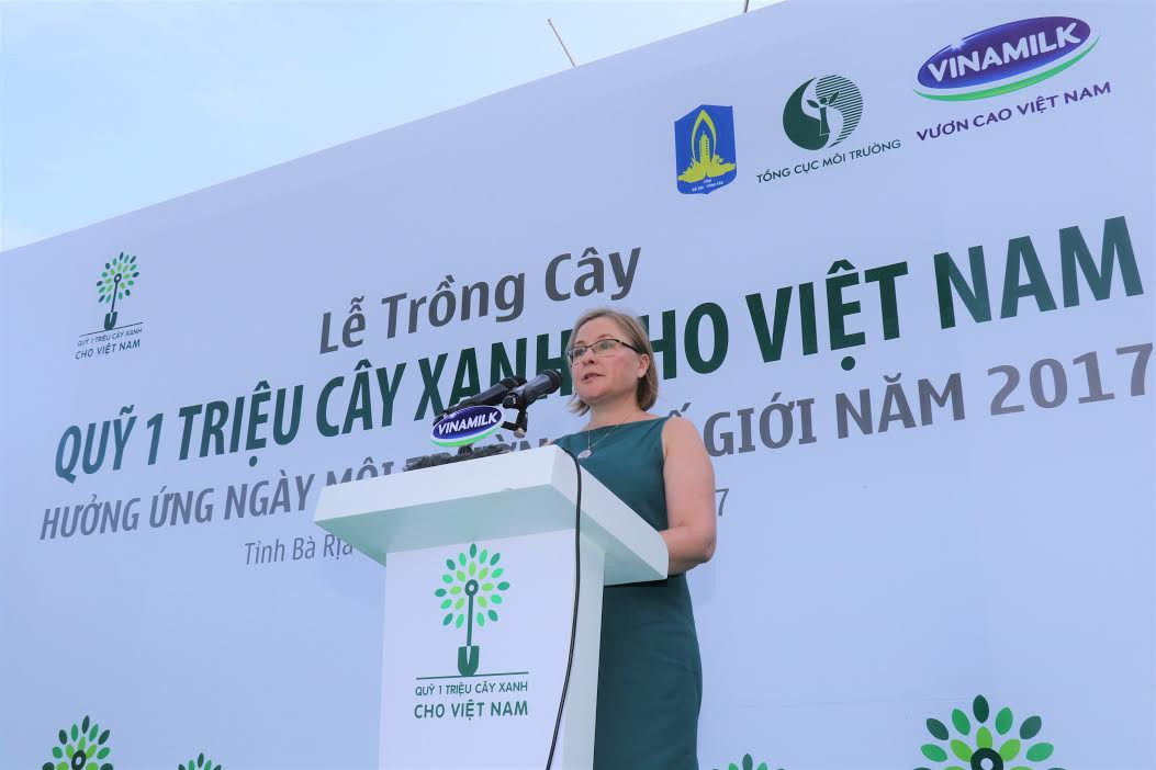 Quỹ 1 triệu cây xanh cho Việt Nam và Vinamilk trồng hơn 110.000 cây xanh tại Bà Rịa Vũng Tàu