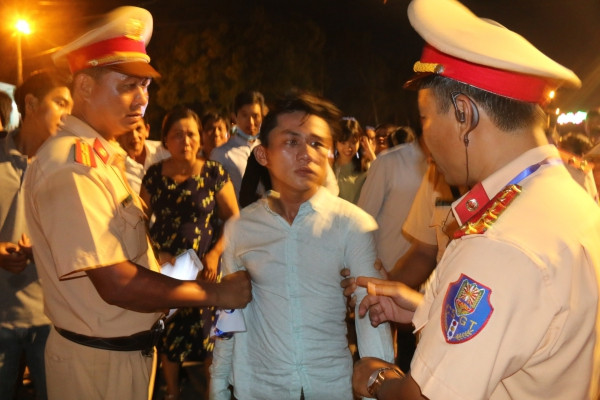 Bắt kẻ cướp giật dây chuyền tại Festival Di Sản Quảng Nam