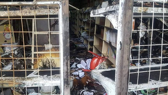 Hà Nội: Hỏa hoạn thiêu rụi một nhà sách trên đường Phùng Hưng  