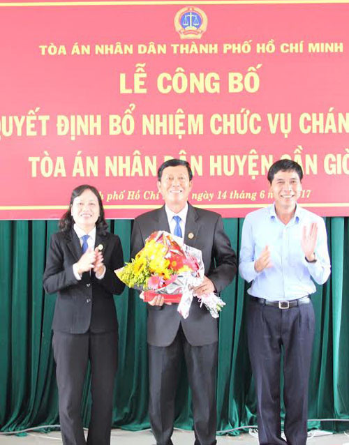 TAND Tp Hồ Chí Minh: Bổ nhiệm Chánh án 2 huyện Cần Giờ và Củ Chi