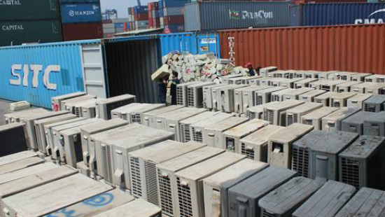 Phát hiện hàng nghìn bộ máy điều hòa nhập lậu trong 3 container 