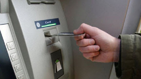 Giám sát chặt giao dịch ATM lúc nửa đêm