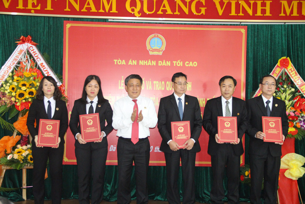 TAND TP Đà Nẵng trao quyết định bổ nhiệm chức vụ Phó Chánh án