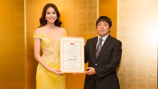 Hoa hậu Phạm Hương được bổ nhiệm làm Đại sứ Nhật ngữ