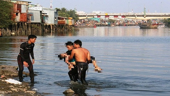 Hà Nội: Đuối nước thương tâm, 4 người tử vong