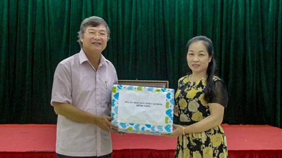 Chi Bộ Vụ Pháp chế và Quản lý khoa học tổ chức sinh hoạt chuyên đề tại tỉnh Cao Bằng