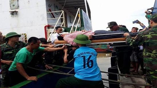 Vụ chìm tàu VTP26 tại Nghệ An: Đã cứu được 6 thuyền viên và phát hiện 1 thi thể