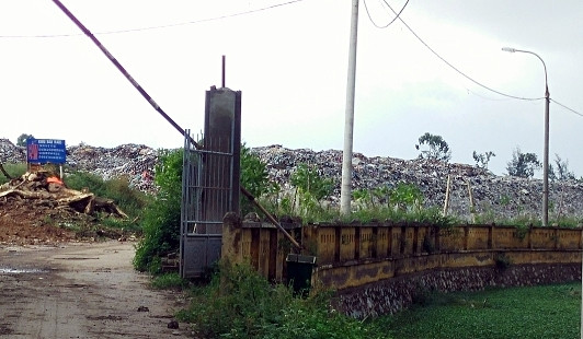 Thanh Hóa: Người dân phải bỏ nhà vì bãi rác