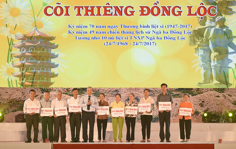 Thủ tướng dự lễ tri ân các anh hùng, liệt sĩ Ngã ba Đồng Lộc