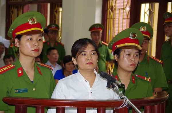 Trần Thị Nga lĩnh 9 năm tù về tội Tuyên truyền chống Nhà nước