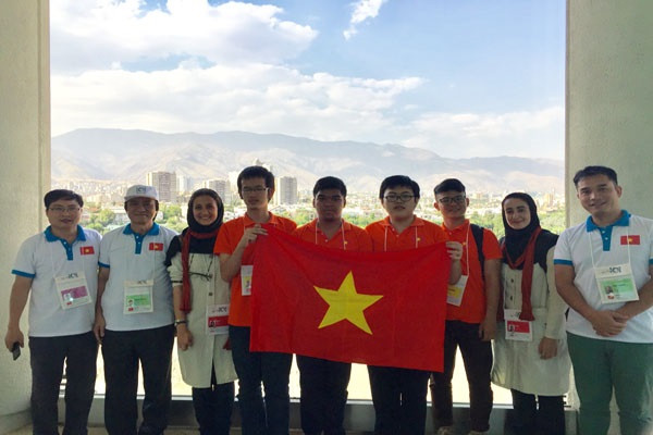 Việt Nam đoạt 3 huy chương tại Olympic Tin học quốc tế năm 2017