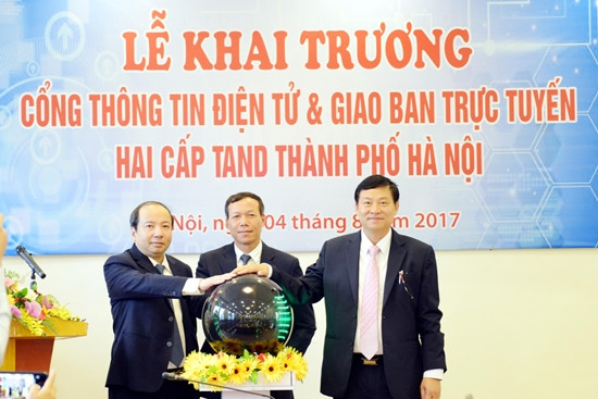 Khai trương giao diện mới Cổng thông tin điện tử TAND TP Hà Nội