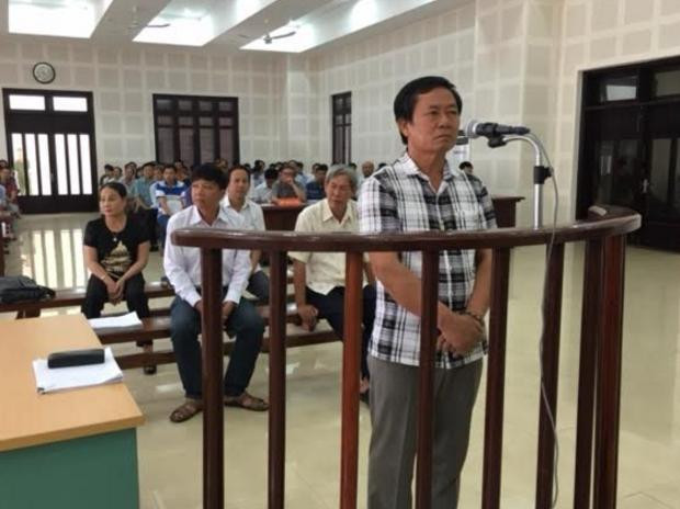 Vụ án Cty Ngọc Hưng buôn lậu hơn 500m3 gỗ trắc: Các bị cáo tiếp tục khẳng định vô tội 
