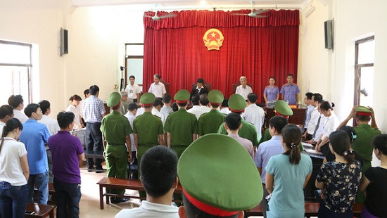 14 bị cáo trong vụ án sai phạm đất đai ở xã Đồng Tâm lĩnh án