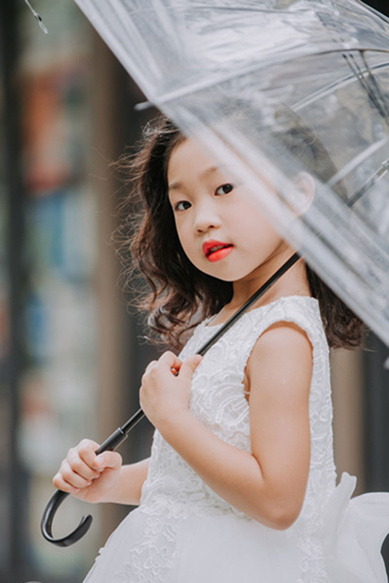 100 mẫu nhí trình diễn ở Tuần lễ thời trang trẻ em Hà Nội 2017