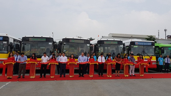 Hà Nội thêm 5 tuyến xe buýt kết nối nội đô ra các khu vực ngoại thành