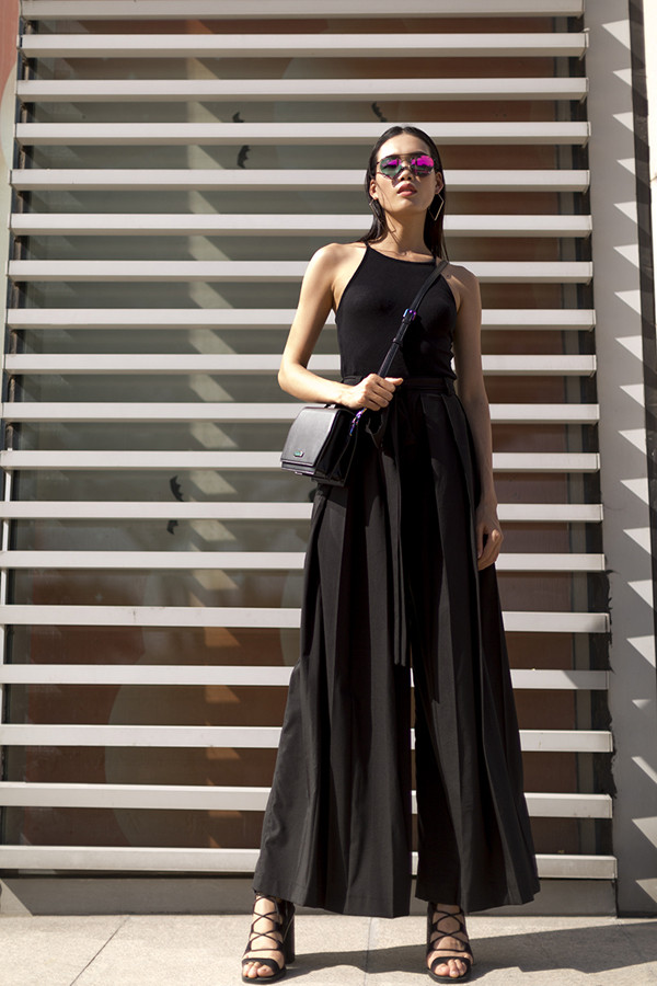 Phong cách thời trang đường phố ngẫu hứng của chân dài Vietnam's Next Top Model
