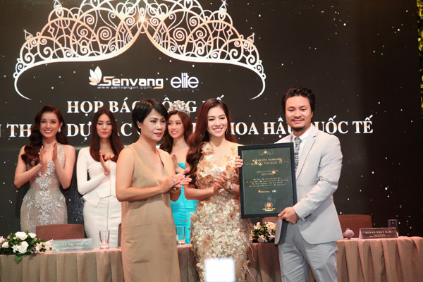 Đến bao giờ thị trường người mẫu Việt mới thực sự chuyên nghiệp?
