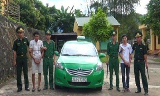 Thuê taxi hơn 200km lên vùng biên mua ma túy