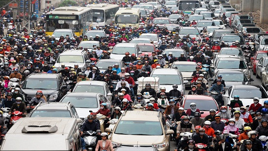 Hà Nội: Chính thức cấm xe máy đi vào nội đô từ 2030