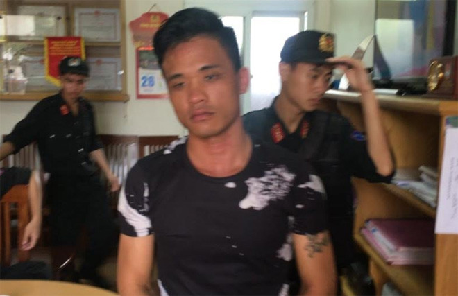 Quảng Ninh: Khởi tố tài xế điên cuồng tông xe vào Cảnh sát
