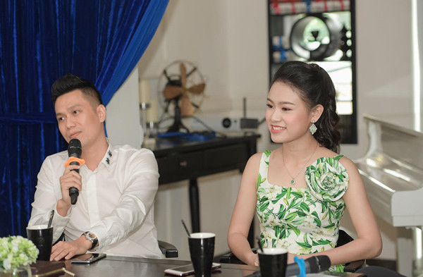 Việt Anh ‘ghen tỵ’ với học vấn ‘khủng’ của Phùng Bảo Ngọc Vân